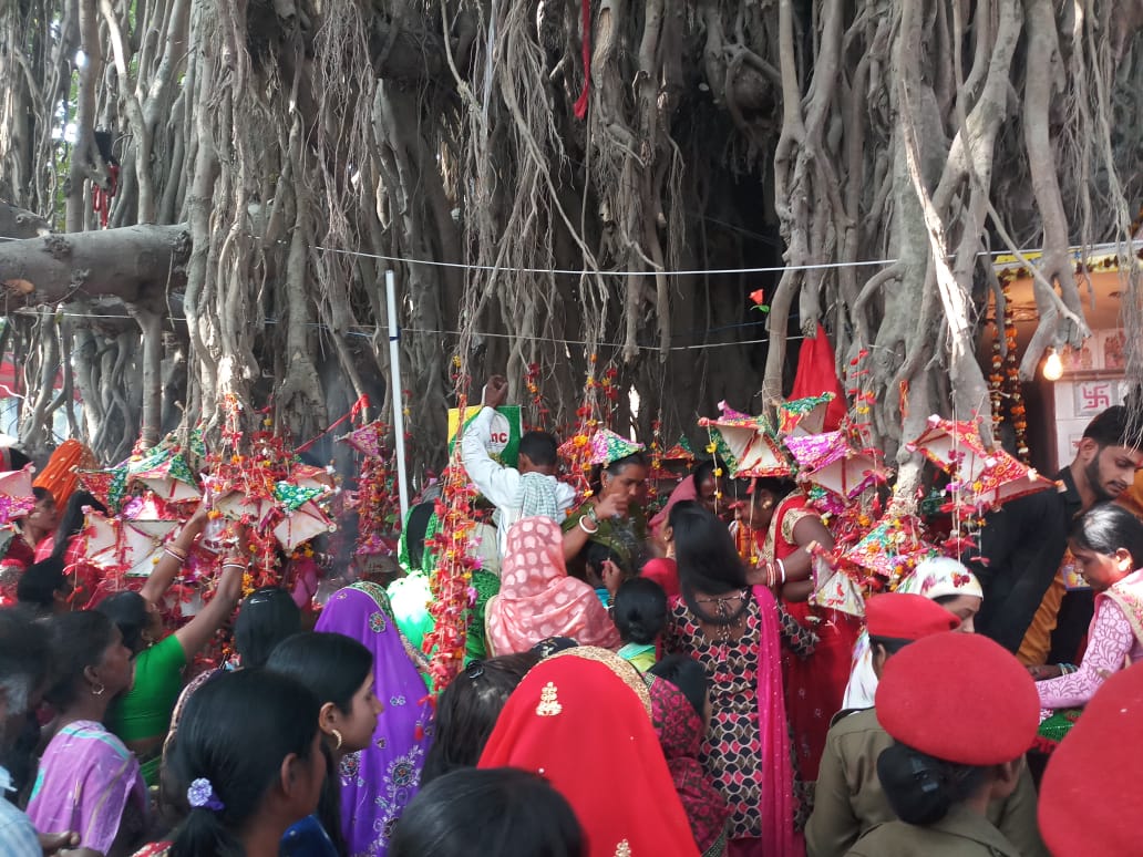 श्रद्धा,भक्ति और उत्साह के साथ संपन्न हुई महावीर पूजा