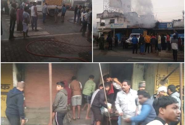 कोंडागांव के फैंसी दुकान में लगी आग लाखों का नुकसान