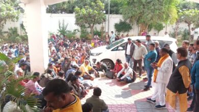 बीएड सहायक शिक्षकों की मांगों पर विचार के लिए सरकार ने गठित की कमेटी