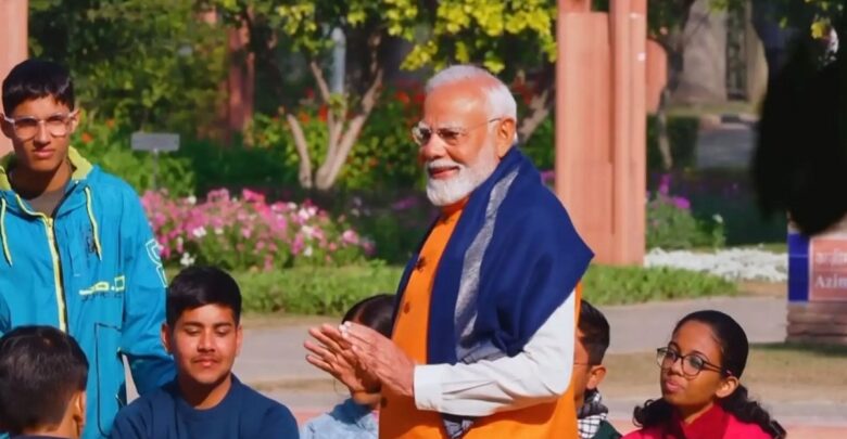 PM Modi Talks With Students
