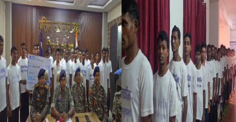 Sukma Naxalite Surrenders