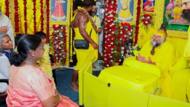 Draupadi Murmu Meet Premanand Maharaj