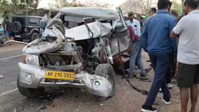 Pendra Road Accident