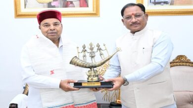 Thawar Chand Gehlot Meet CM Sai