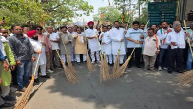 Sanitation Contractors Strike