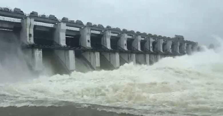 Mahanadi Water Level Rises